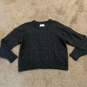 Old Navy Gray Sweater Medium